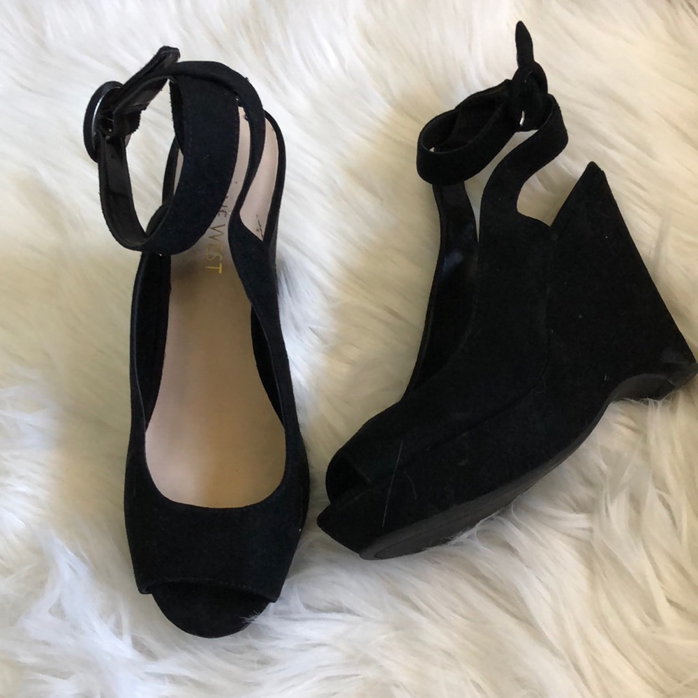 Suave wedges